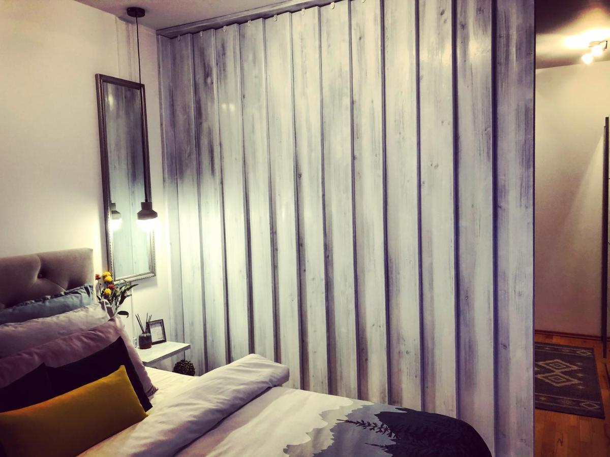Ferienwohnung Modern Studio2 Brașov Exterior foto